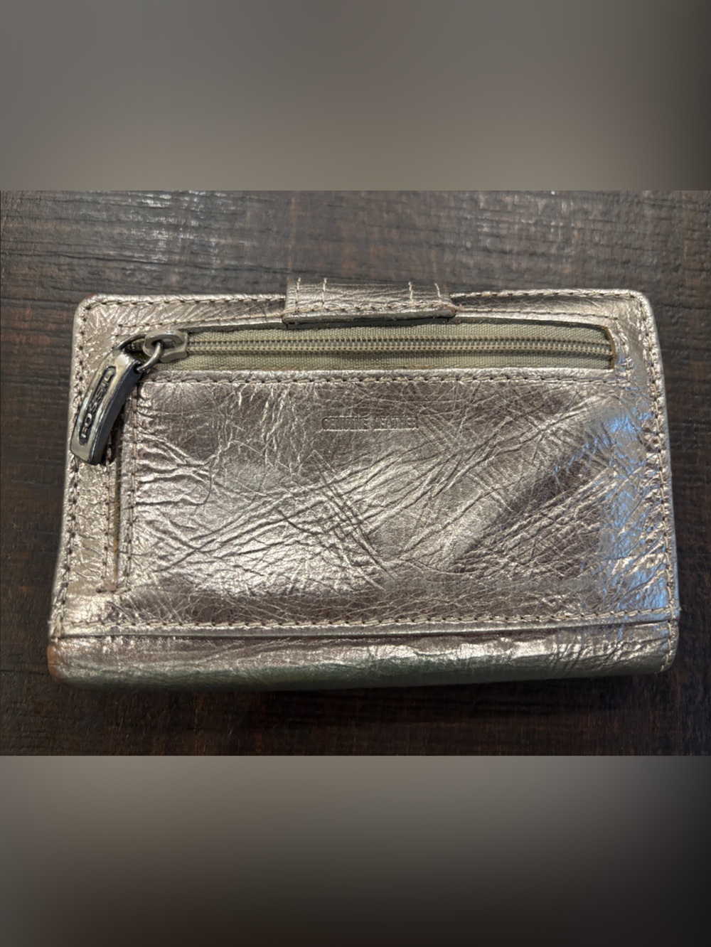 Fossil Vintage Y2K Metallic Silver Pebbled Leather Trifold